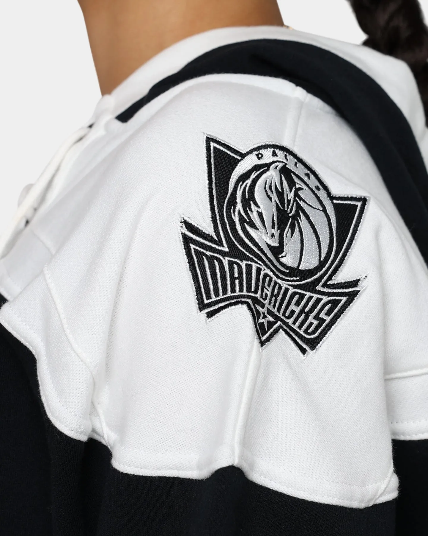 47 Brand Dallas Mavericks Superior Lacer Hoodie Jet Black