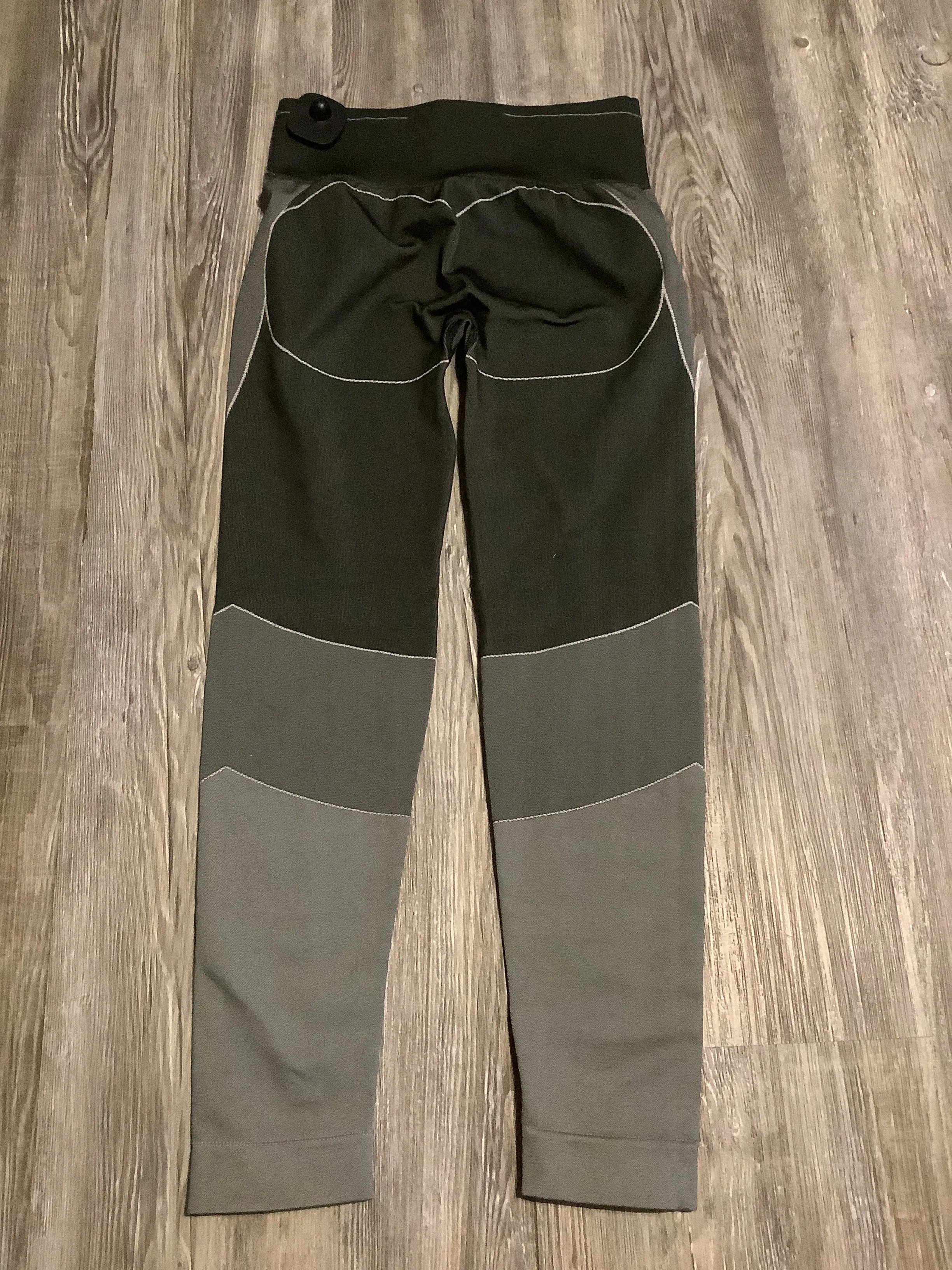 Athletic Leggings By Gym Shark In Grey, Size: S