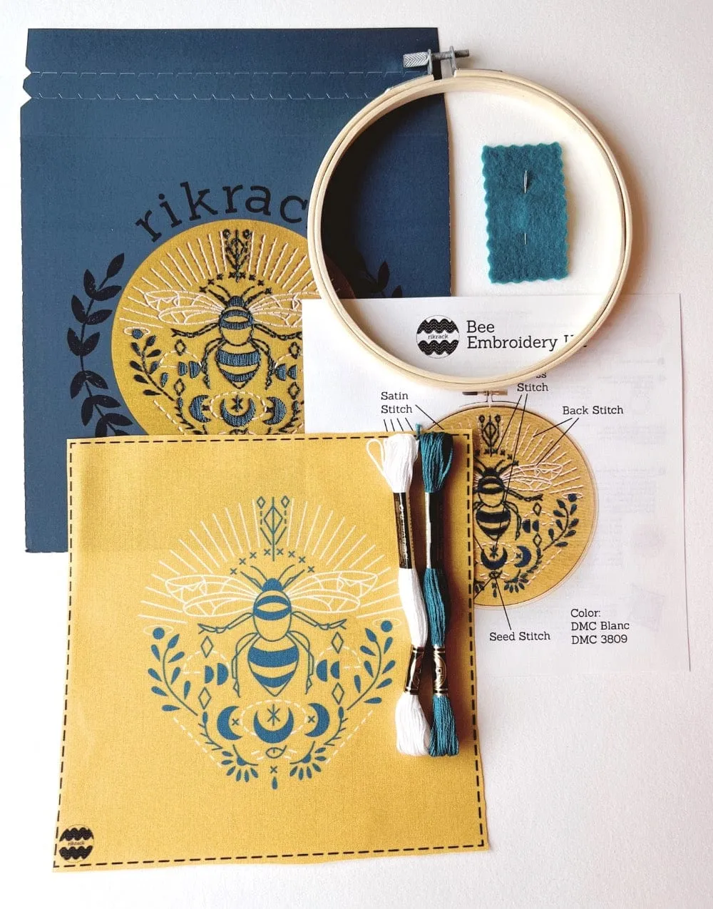 Bee Embroidery Kit, Rikrack