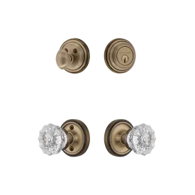 Classic Rosette Entry Set with Crystal Knob in Antique Brass