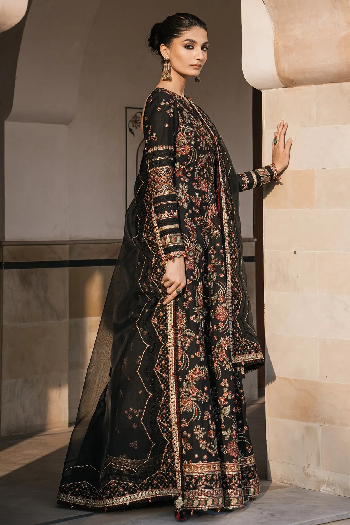 Embroidered Luxury Lawn SL24-D15