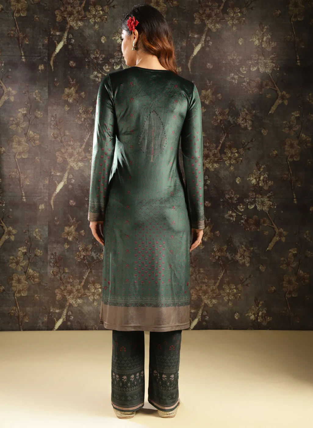 Emerald Green Printed Velvet Kurta Set with Swarovski Work