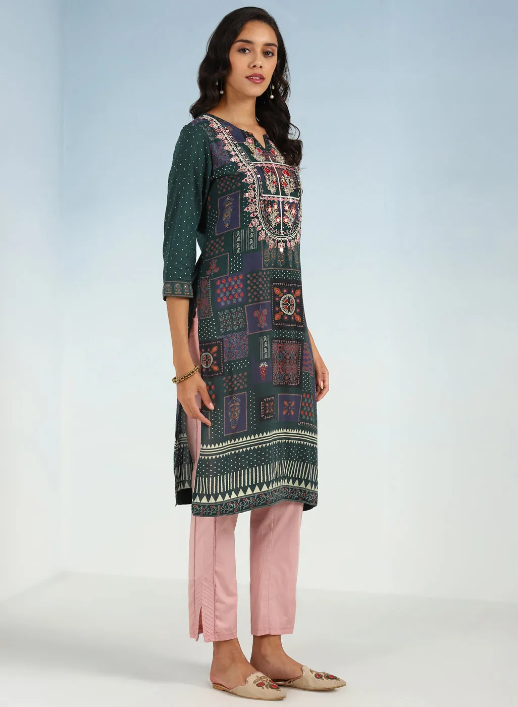 Green Printed Embroidered Kurta with Embellished Front Yoke