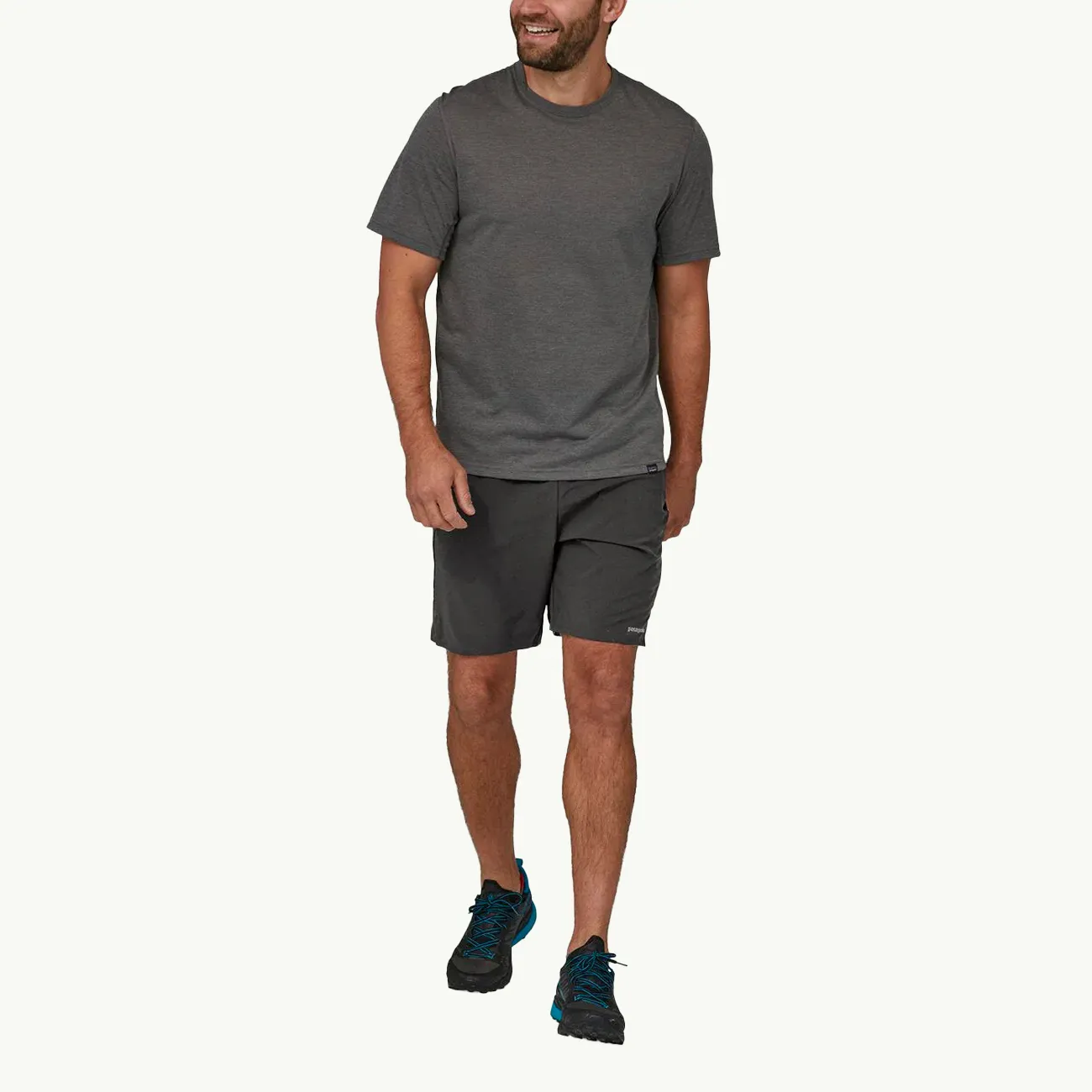 Multi Trails Shorts 8"  - Black