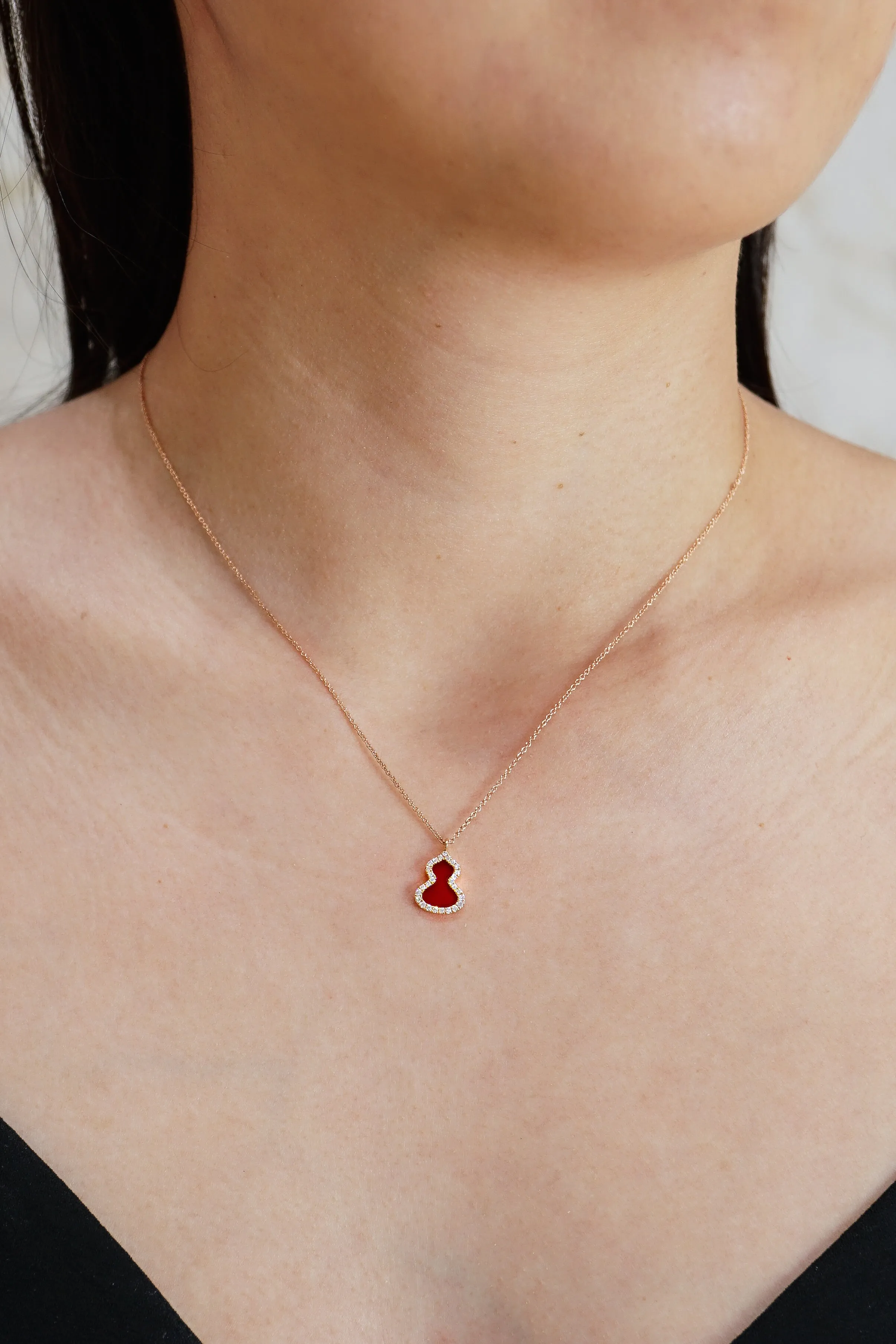 Petite Wulu Necklace Red Agate