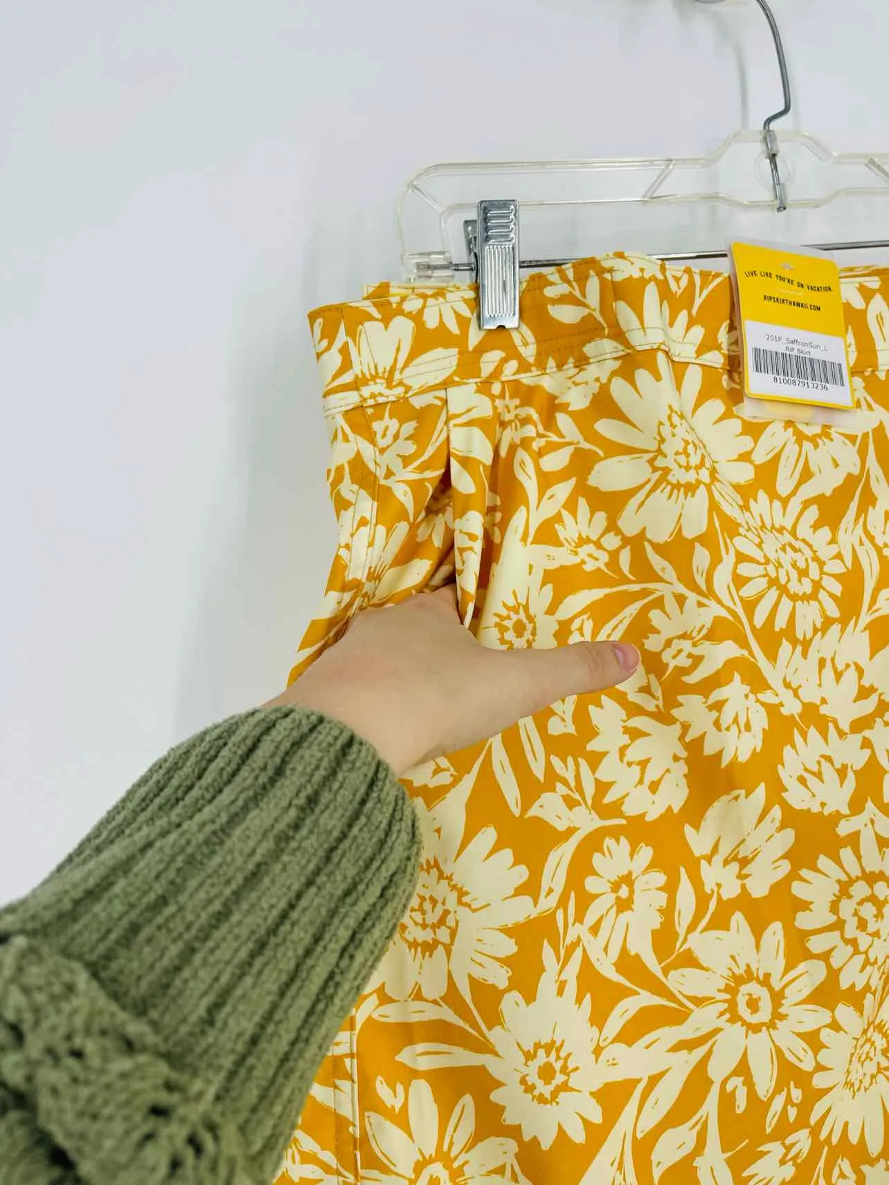 RipSkirt Hawaii Size L Yellow Floral Polyester Blend Skirt Skirt