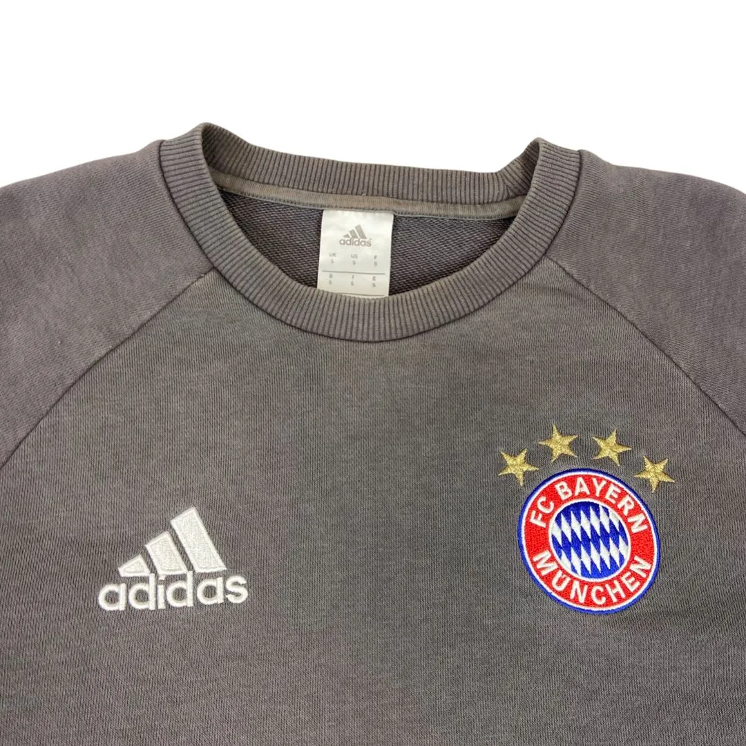 Vintage 90s 00s Grey Embroidered Adidas Bayern Munich FC Crew Neck Jumper M